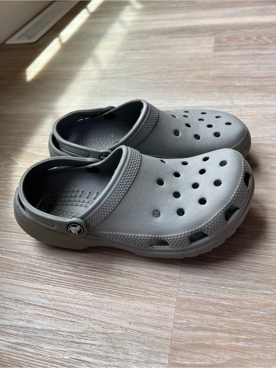 CROCS Shoes - Crocs Classic Clog Gray Unisex Comfort Shoes M8 W10 lightweight slip on